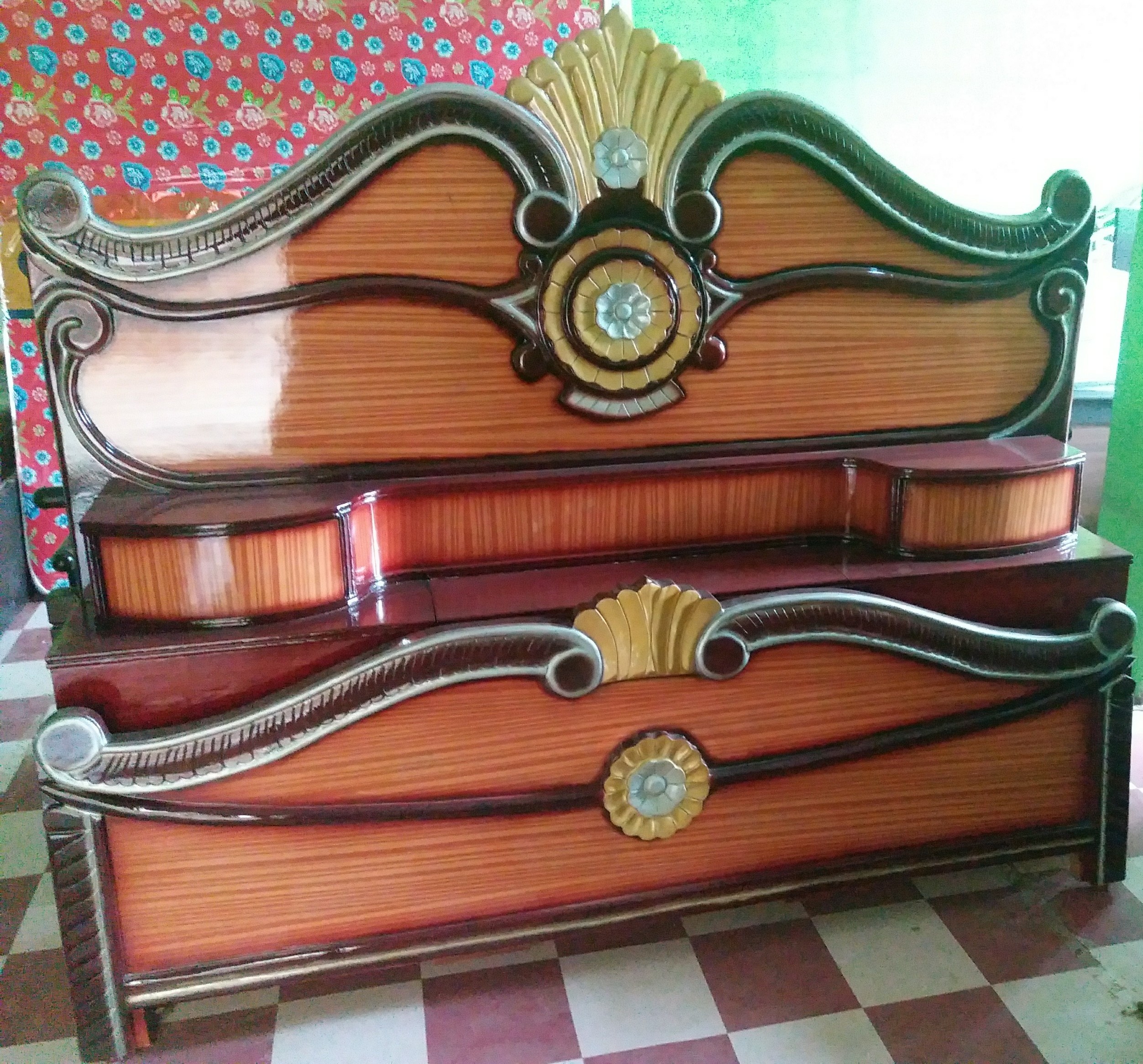 Wood Land Natural Diwan Bed King Size, Rs 35000 /piece Woodland Fine