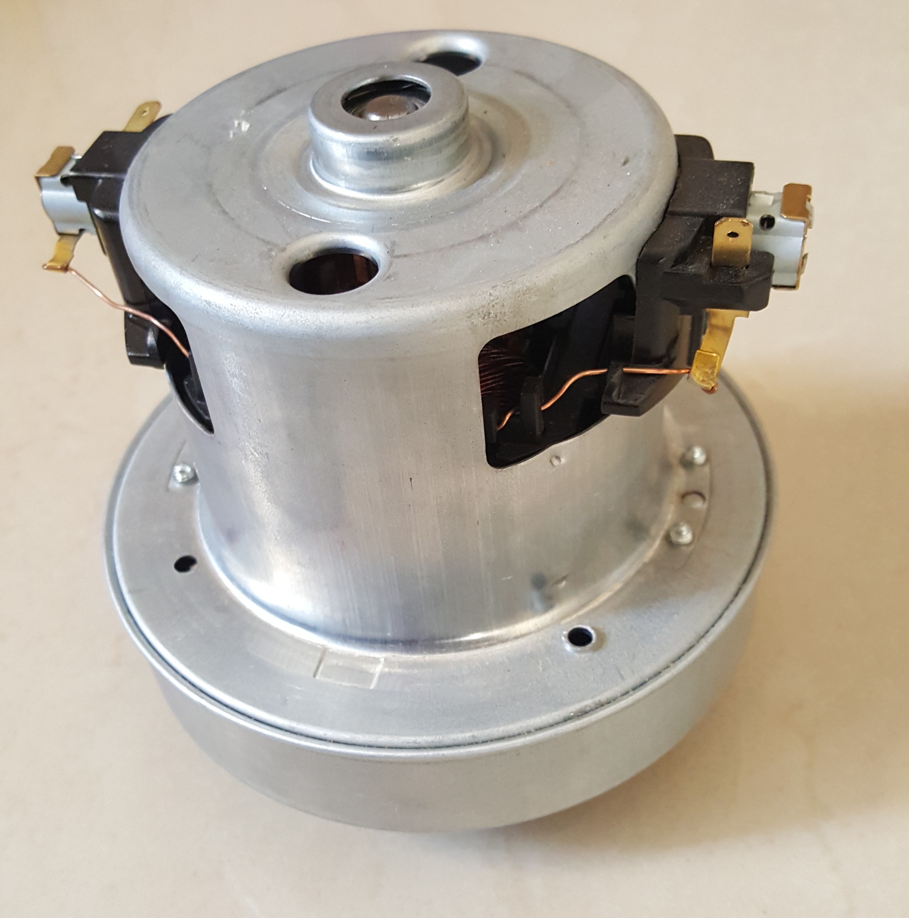 1 Phase Vacuum Cleaner Motors, Power 1000 Watt, Rs 3000 /piece SJ