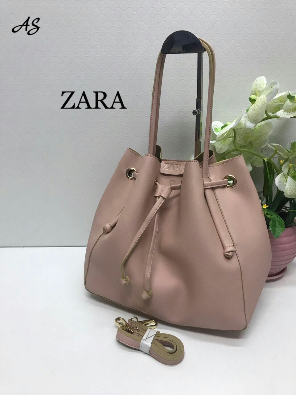 Zara Stunning Bags, Women Hand Bags, लेडीज हैंड बैग Czar Bag, Mumbai