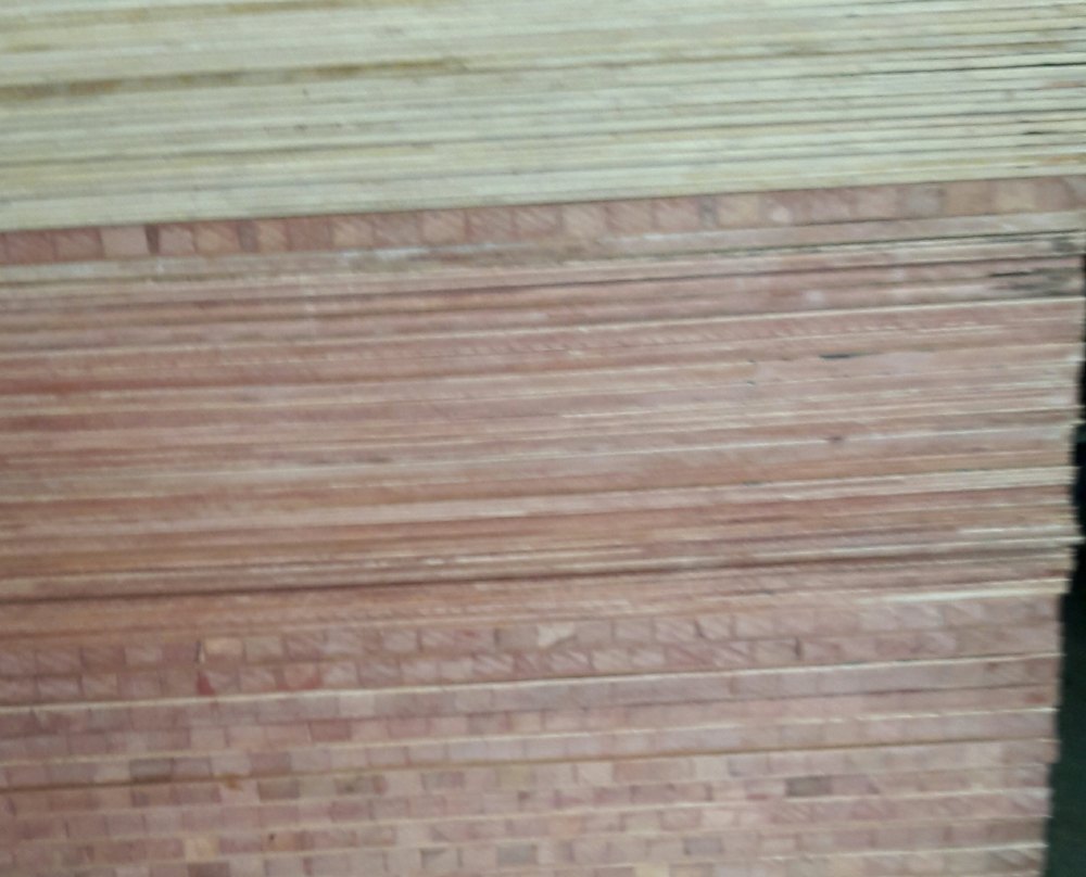 Kerala rubber Packing Sheet, Pack Size 84, Packaging Type Packers And