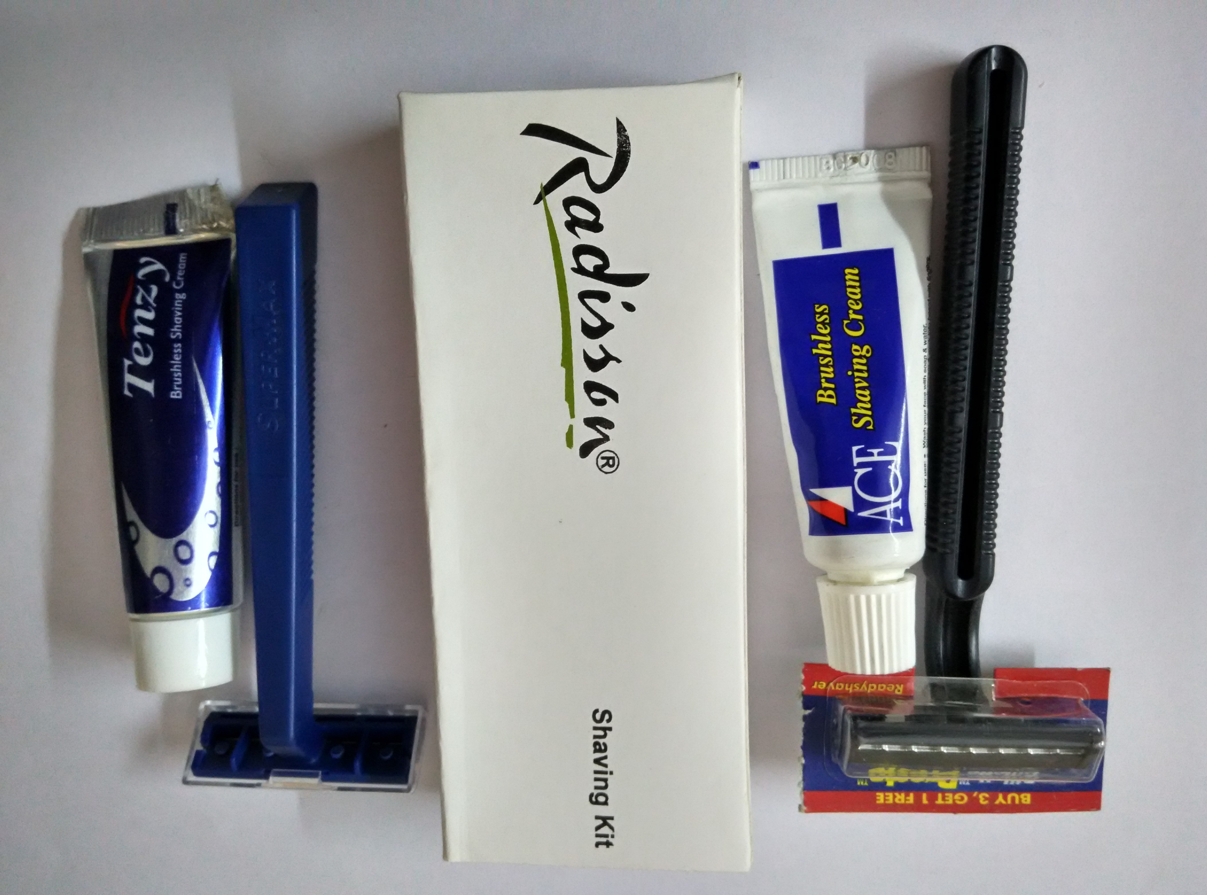 Hotel Shaving Kit at Rs 10/piece Khanpur New Delhi ID 4088004762