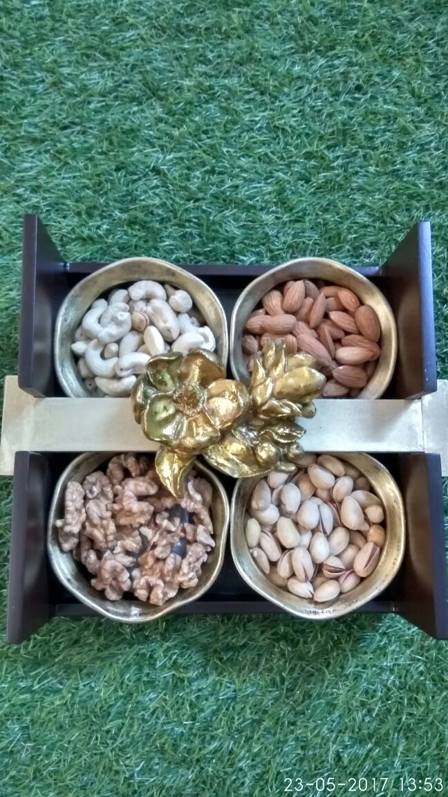 Brown Dry Fruit Tray, Rs 450 /number Royal Wedding Hub ID 15466852373