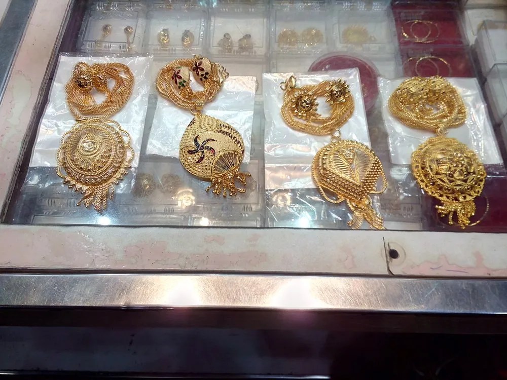Costume Jewelry in Kolkata, West Bengal Get Latest Price from