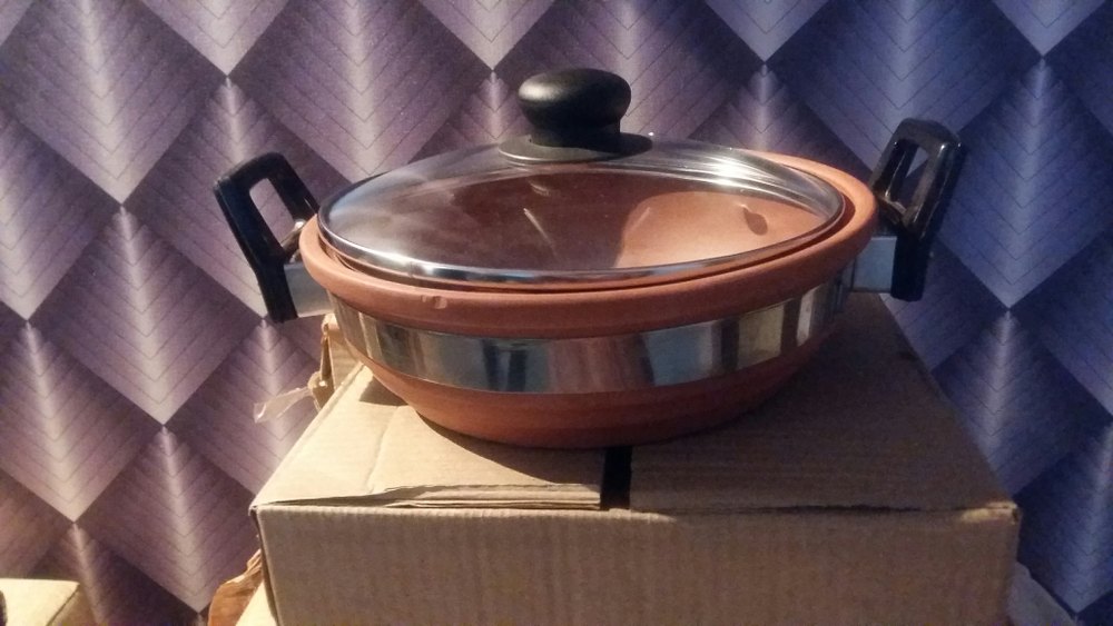 Natural Terracotta Terracotta kadahi with toughened glass lid and heat