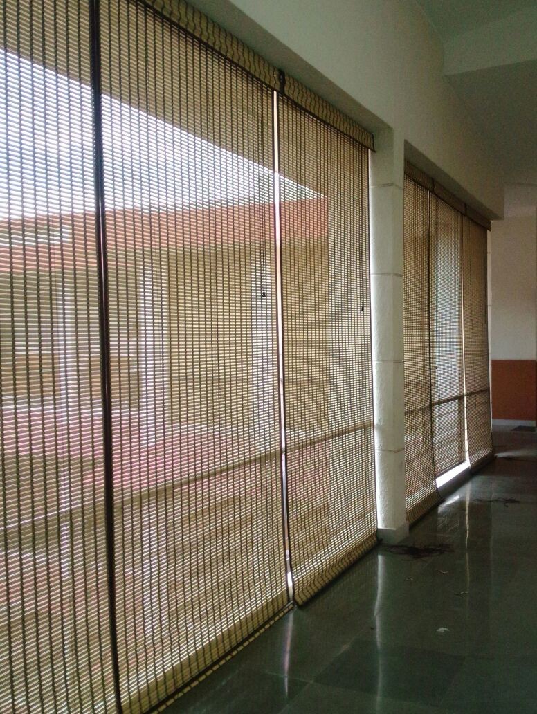 Multi Colours Horizontal Pvc Roll Up Blinds, Rs 130 /square feet Indian