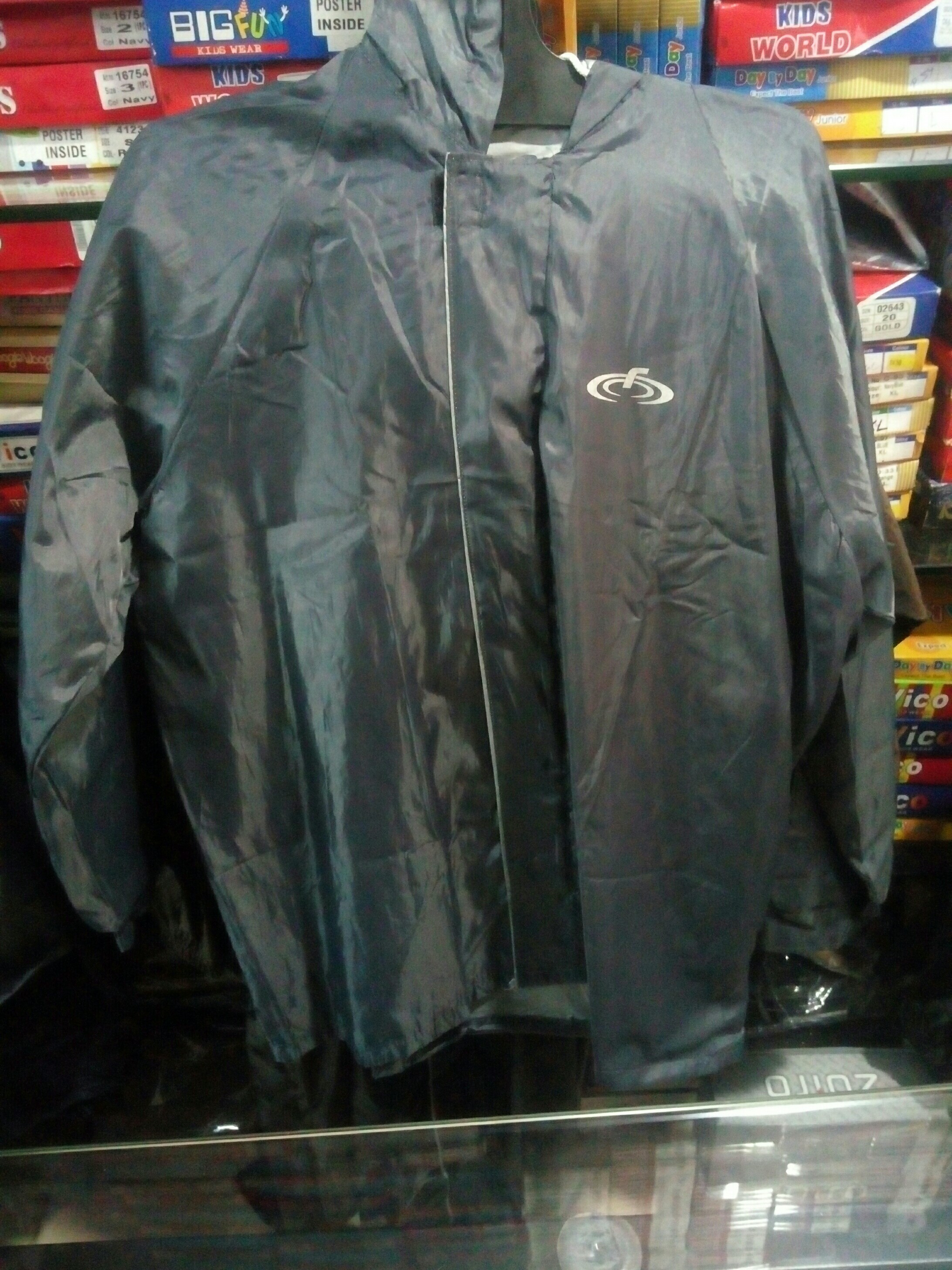 Men Polyester Zeel Raincoat, Mahavir Hosiery ID 15948518755