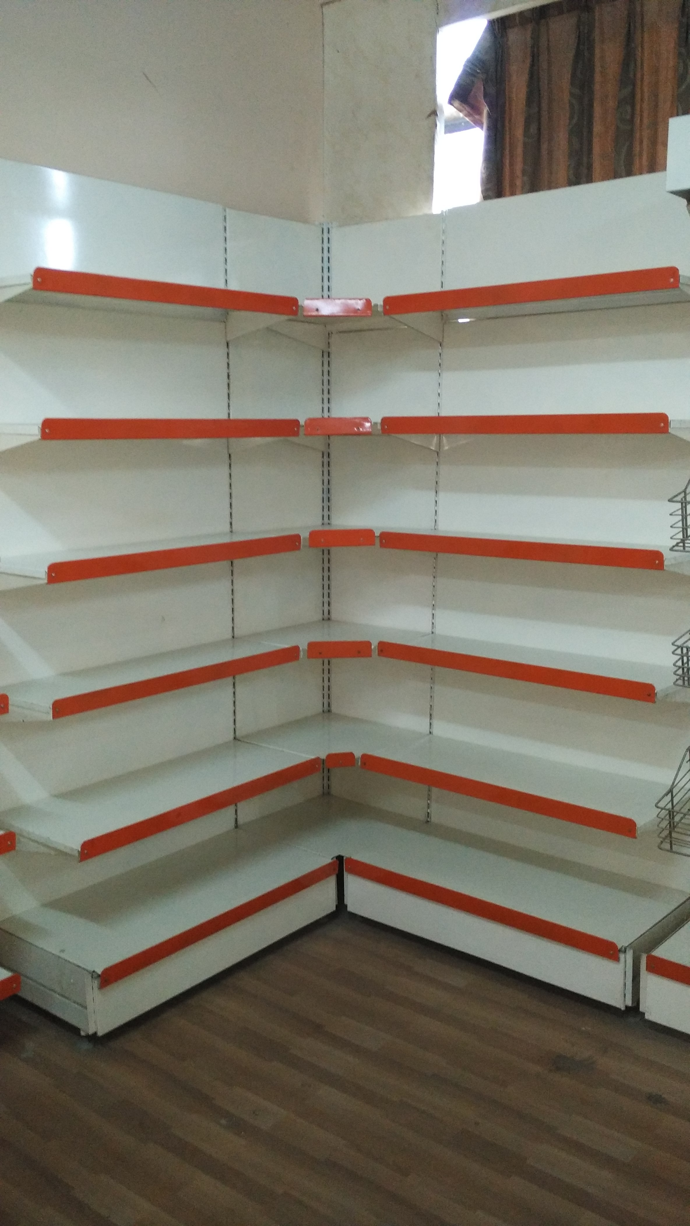 White & Orange Mild Steel Supermarket Corner Racks, 6 Shelves, Rs 4950