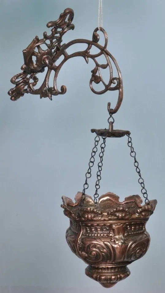 Metal Flower Pot Wholesaler & Wholesale Dealers in India