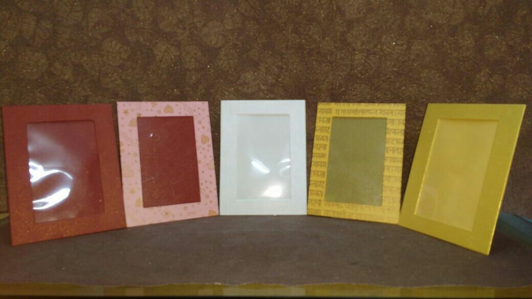 Photo Frame at Rs 25/piece Laminating Picture Frame, लेमिनेटिंग फोटो