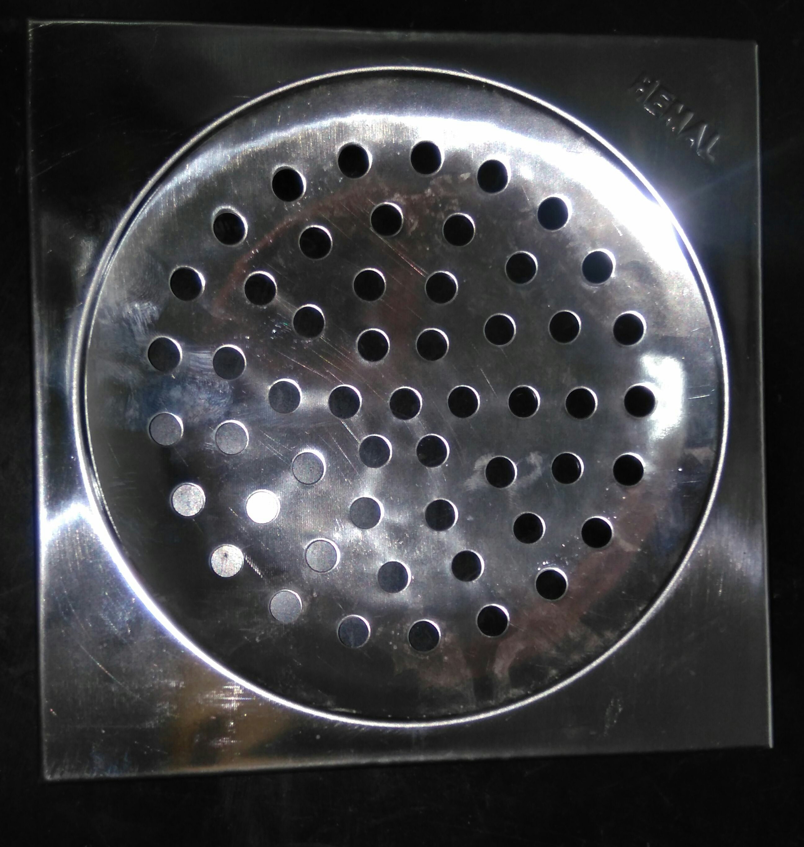 Stainless Steel Bathroom Floor Jali at Rs 160/dozen Lohana Para