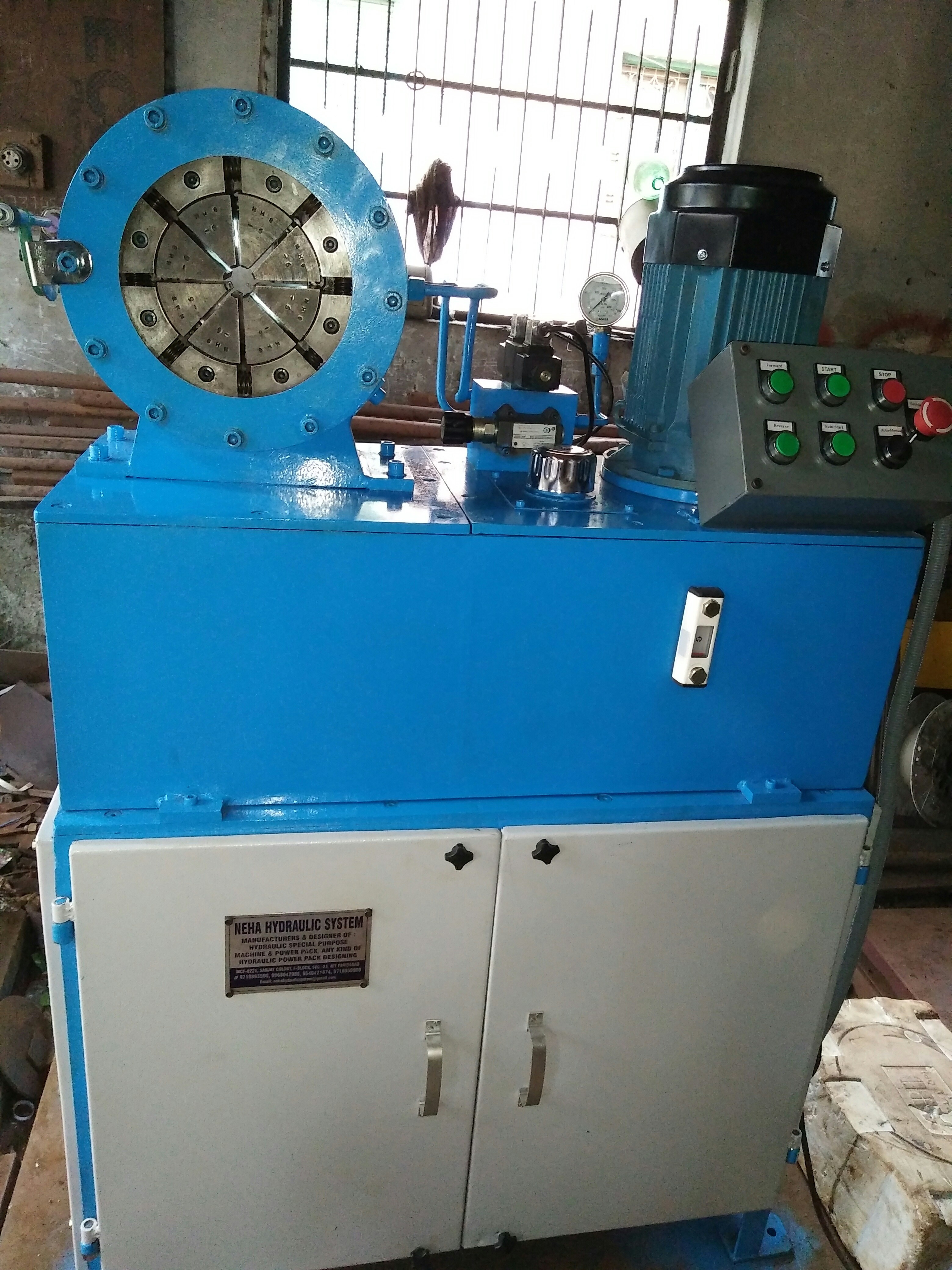 SemiAutomatic Nhs High Pressure Hose Crimping Machine, Model Nhs