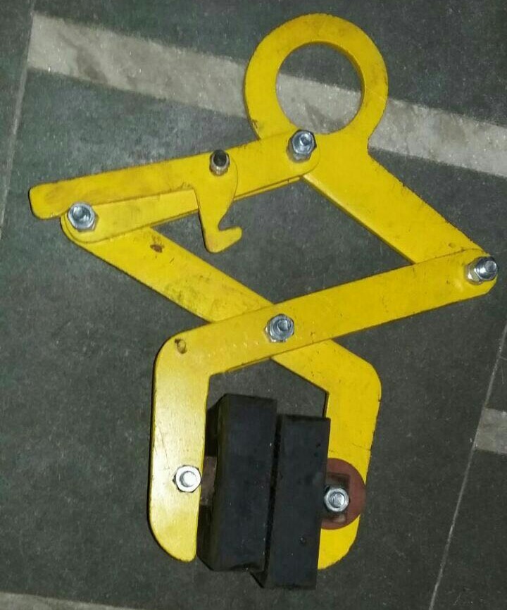 KCH Mild Steel Granite Lifting Clamp, Rs 6200 /number Khodiyar