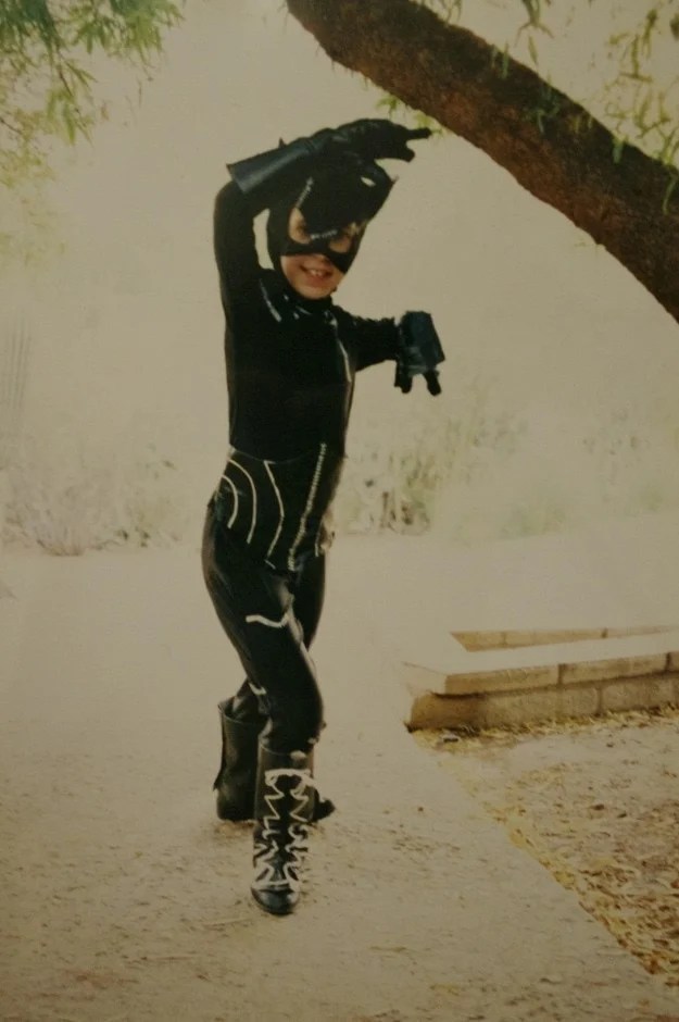 How to A Chic Halloween DIY Catwoman Costume Anne Hathaway