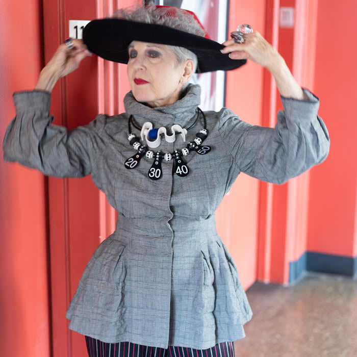 How to wear gray the best outfits, color combinations