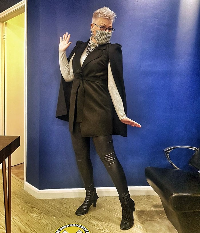 How to wear leggings over 40 a complete guide with the best leggings and tops and shoes to