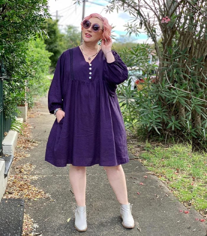 how to dress when you are short and styles petite women look amazing in