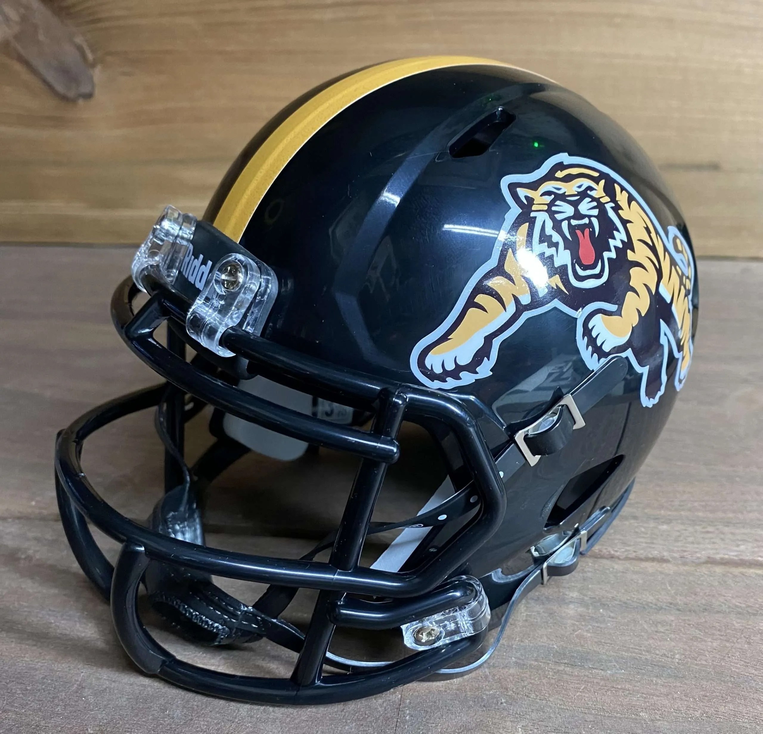 Hamilton TigerCats 2021 CFL Riddell Speed Mini Football Helmet 417 Helmets