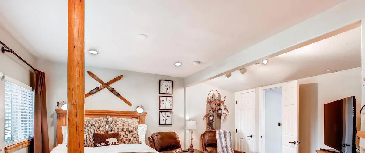 Cozy Cabin in Black Forest , Colorado 420 Friendly Booking