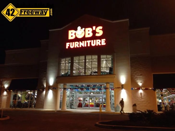 Bob's Discount Furniture Opens Thurs Feb 12 42 Freeway