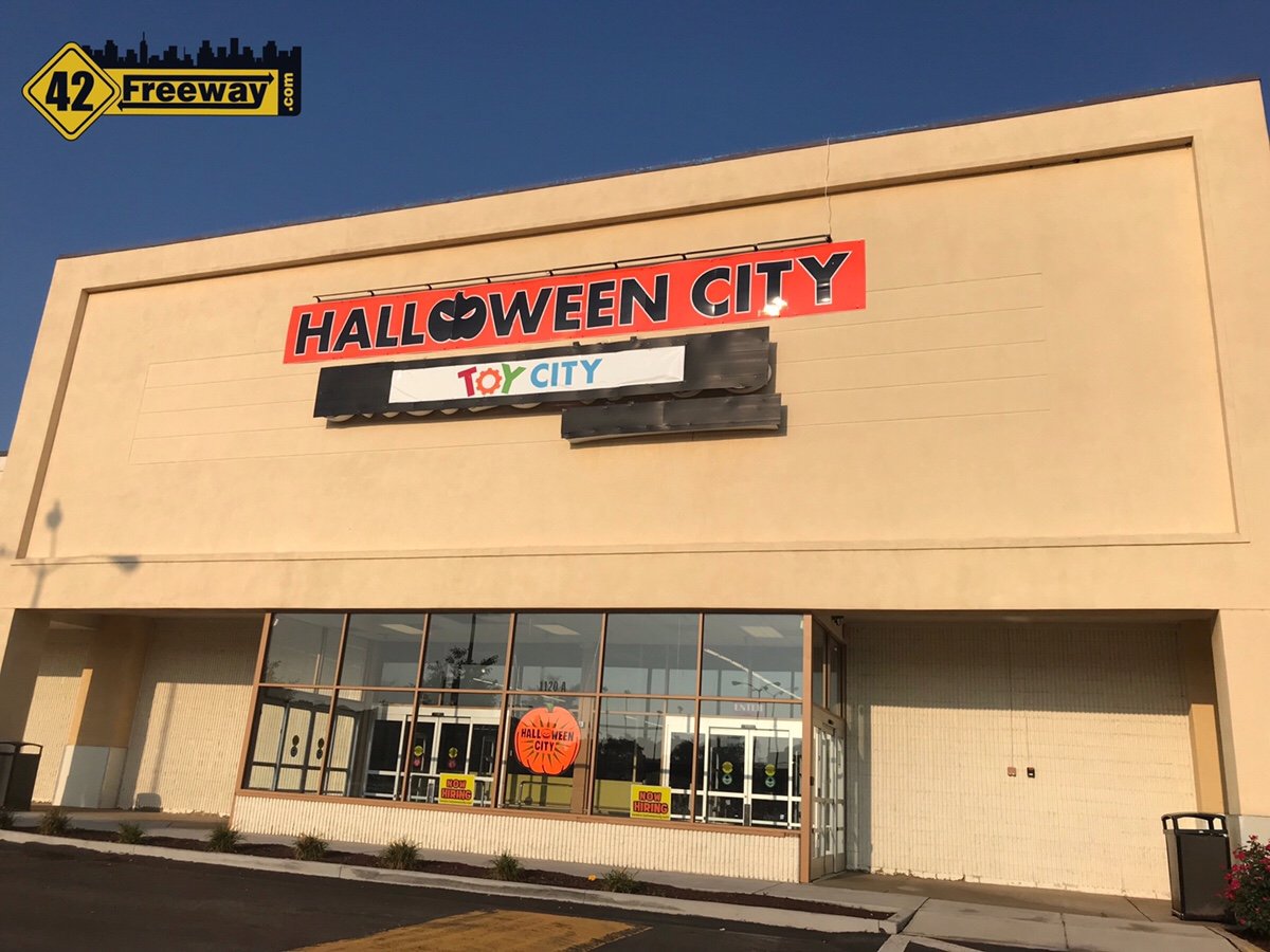 Toy City and Halloween City PopUp Coming to Deptford 42 Freeway
