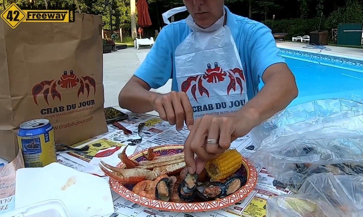 Crab Du Jour has Opened in Turnersville! 42Freeway Experience Video