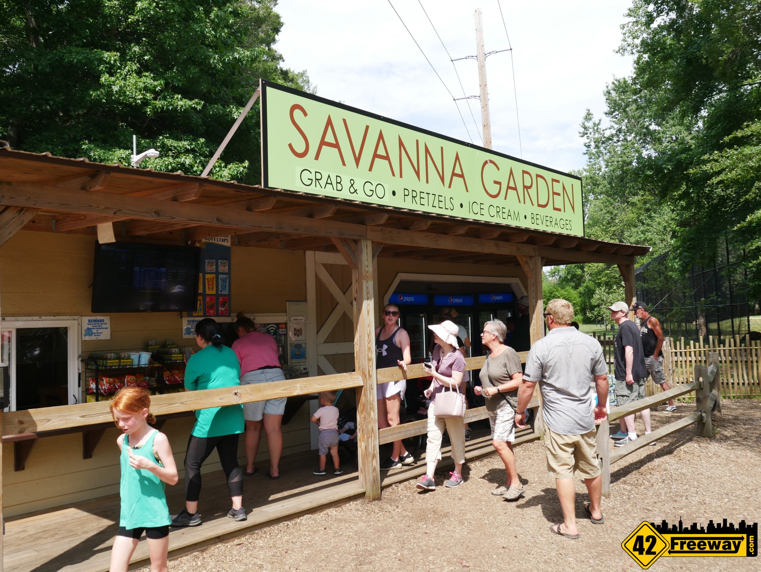 Cape May County Zoo's New Safari Cafe and We Tour The ZOO! 42 Freeway
