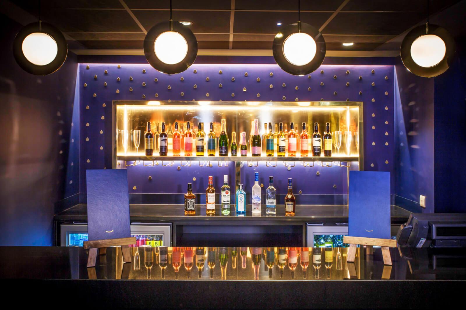 442 Design › Amazon Lounges