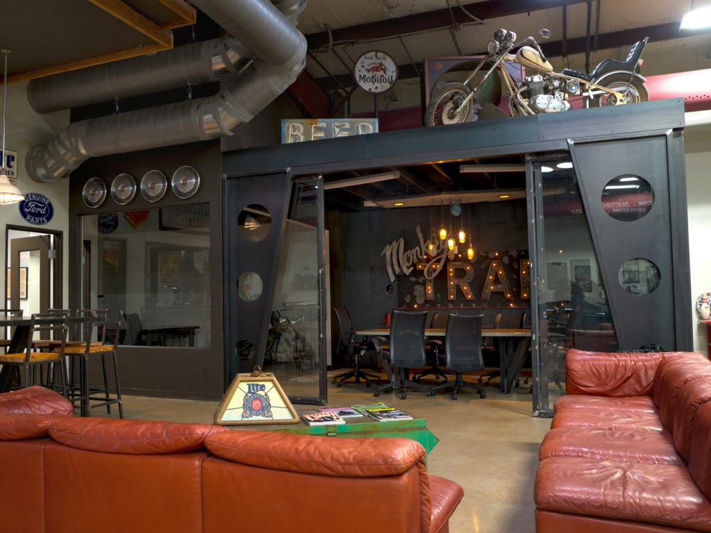 GAS MONKEY GARAGE 44BLD