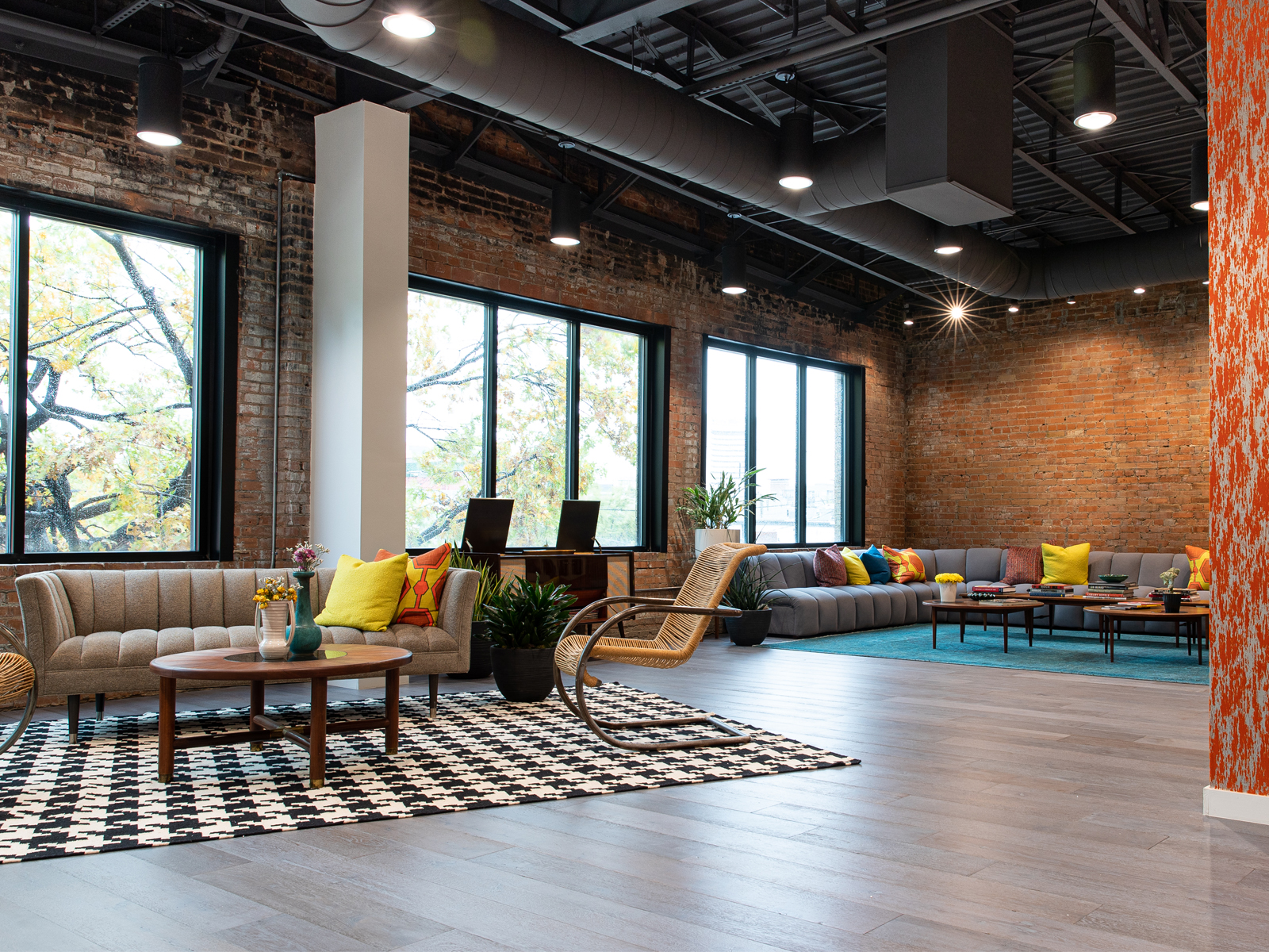 RUE HEADQUARTERS 44BLD