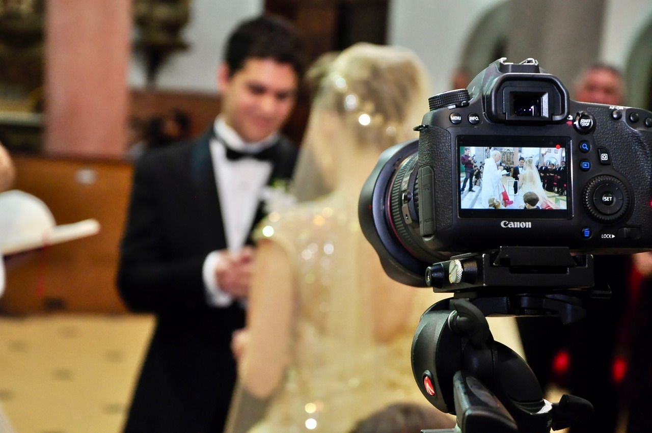 5 Things To Hunt Down Epic Videographer Vancouver Wedding
