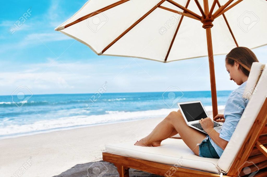 EMPLOYMENT & JOBS Online Shopping Just Got Easier