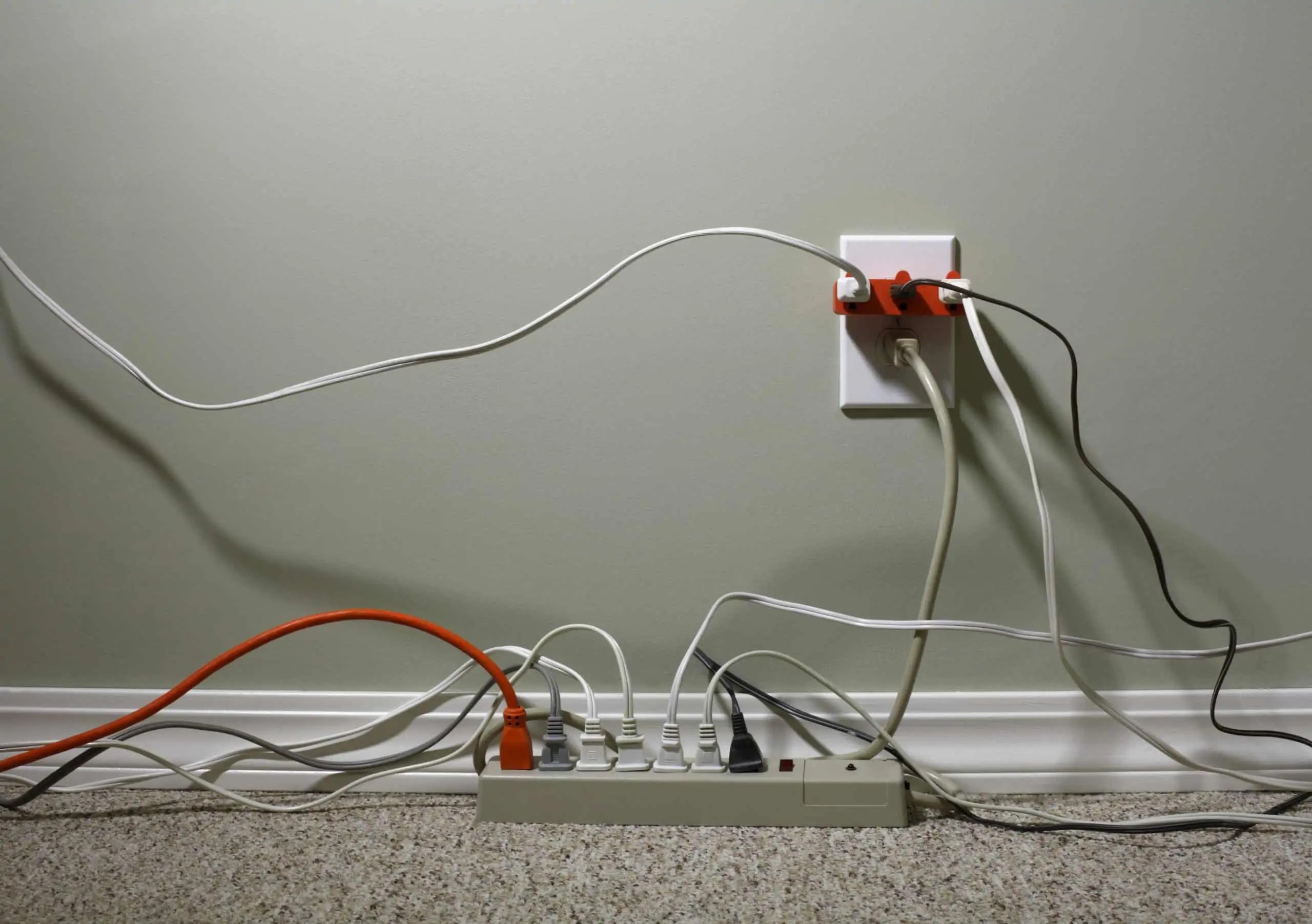 How To Put Out An Electrical Fire (Electrical Safety Tips)