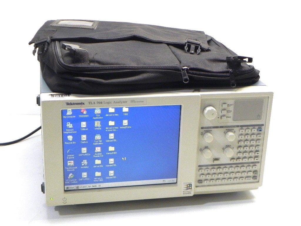 Tektronix TLA704 Logic Analyzer Mainframe, 200 MHz, up to 2 GHz Timing