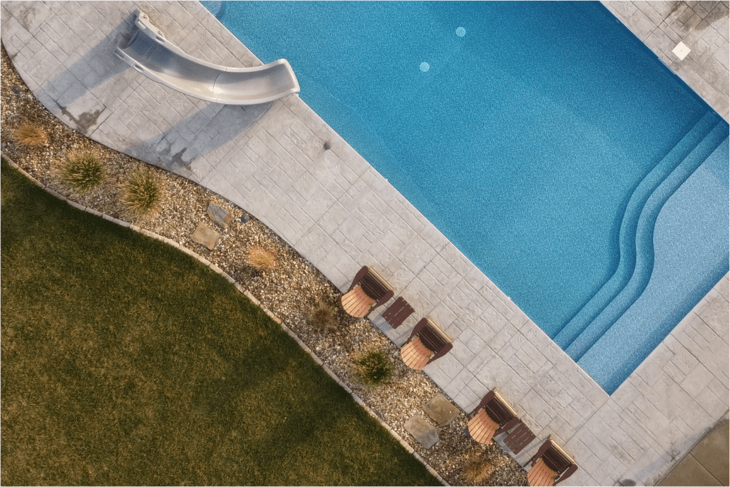 4 Rose Pools Pool Builders & Construction Company Topeka, KS