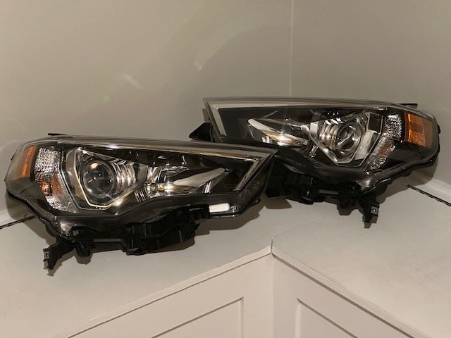 FS:OEM Headlights 2014-2020 - Massachusetts | Toyota 4Runner Forum