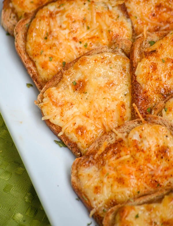 Cheesy Parmesan Rye Cocktail Party Bites 4 Sons 'R' Us