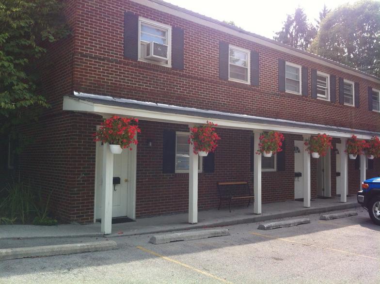 124 Feamster Road Apt 6 Lewisburg WV 24901 Fourth Way Properties, LLC