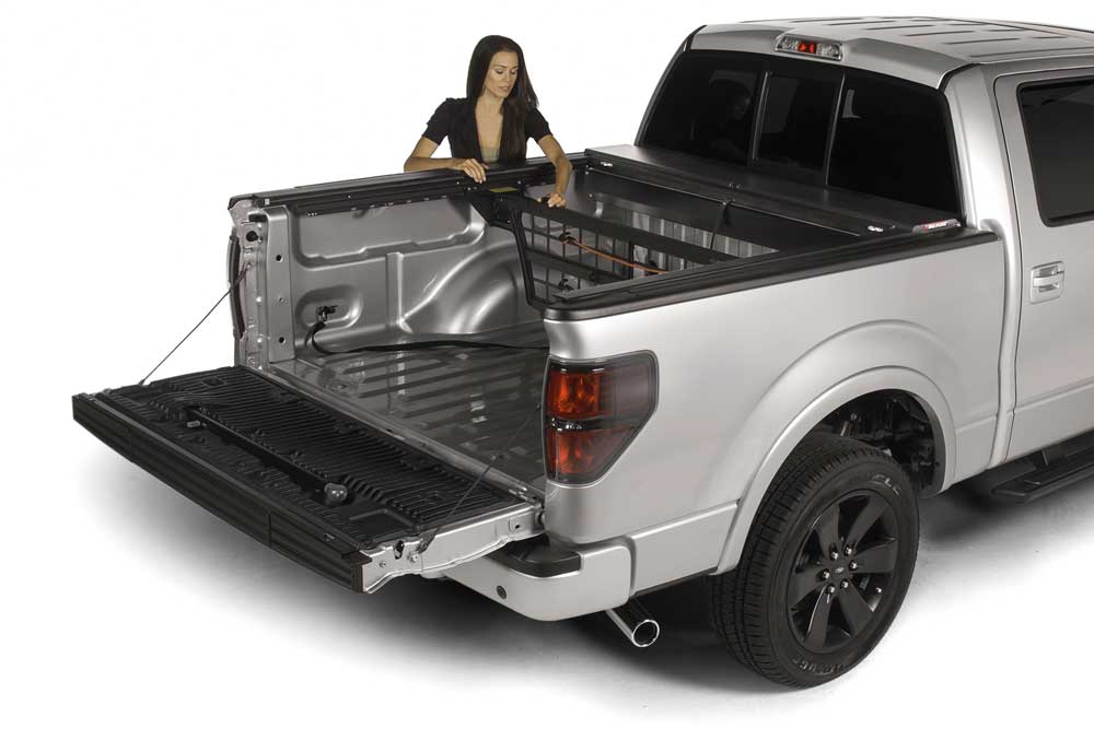 Cargo Manager Truck Bed Divider by Roll N Lock
