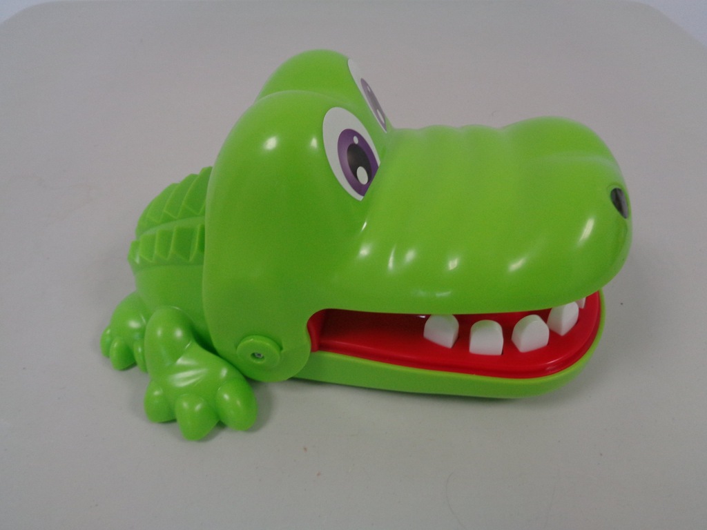 GRA KROKODYL U DENTYSTY HASBRO 7321541000 oficjalne