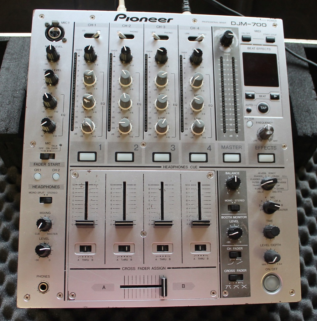 Sprzęt DJ Pioneer 2 x XDJ 700 + mixer Pioneer DJM 7636591716