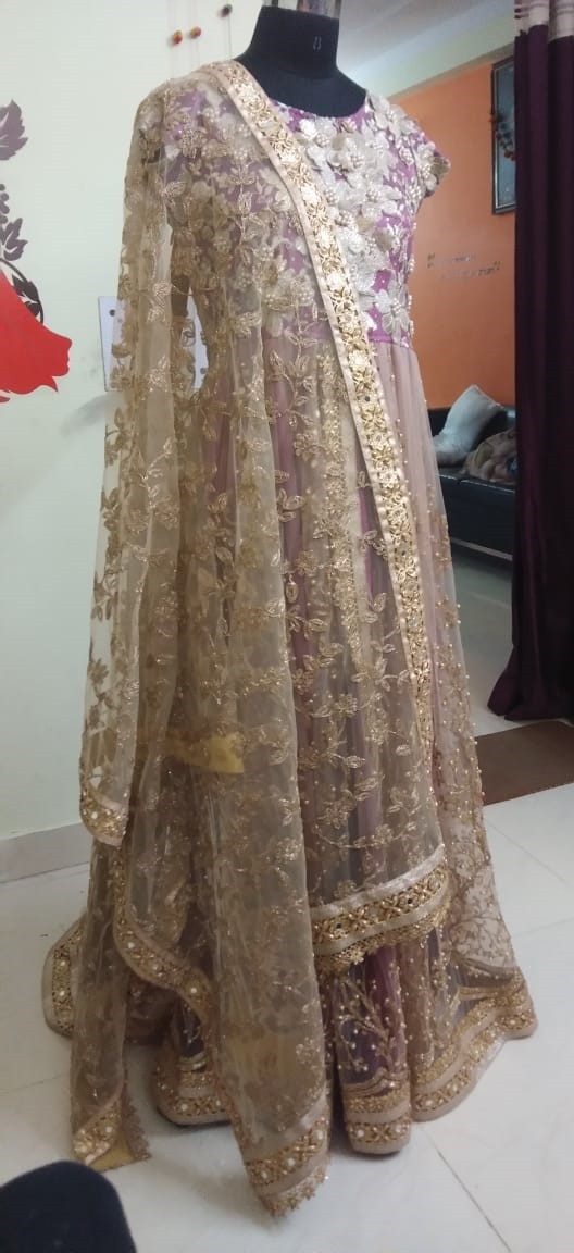 Zari Embroidery Bridal Wedding Gown, Rs 25000 /piece Kanak Style Loft