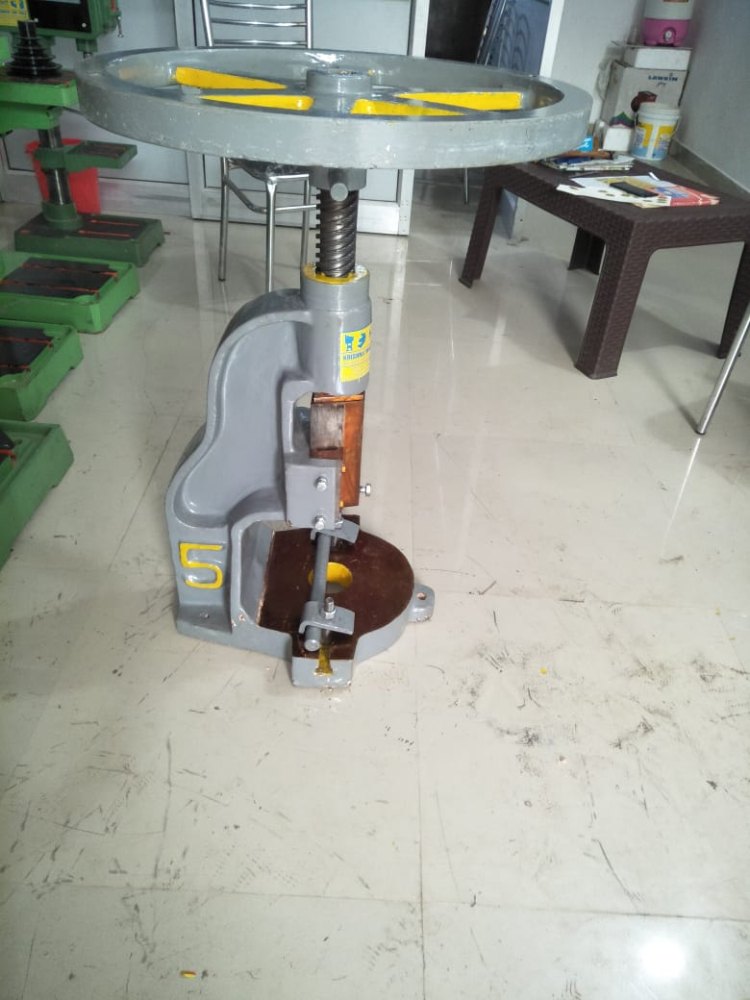 Cast Iron Fly Press Machine, Model Name/Number KMT5F, Capacity 5 Ton