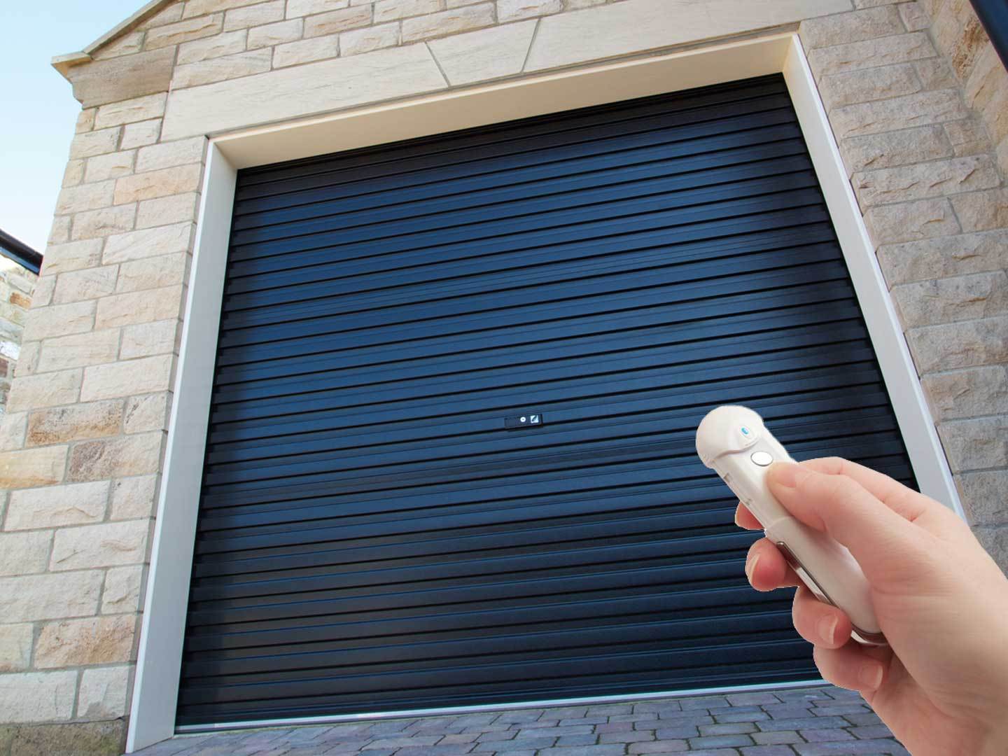 Automatic Shutters at Rs 350/square feet ऑटोमैटिक रोलिंग शटर