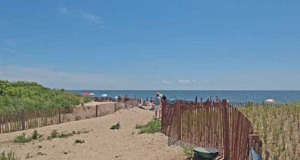 Camping Hammonasset Beach State Park in Connecticut 50 Campfires