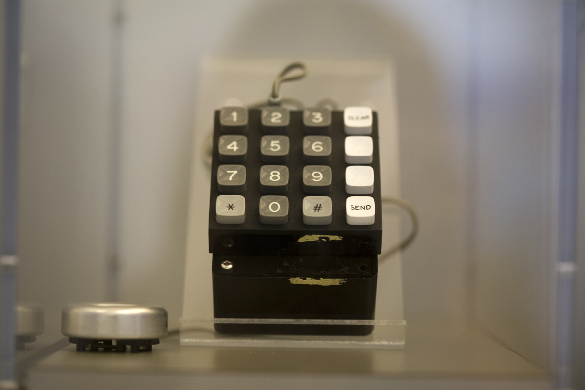 Concerning Steve Wozniak’s Blue Boxes 512 Pixels