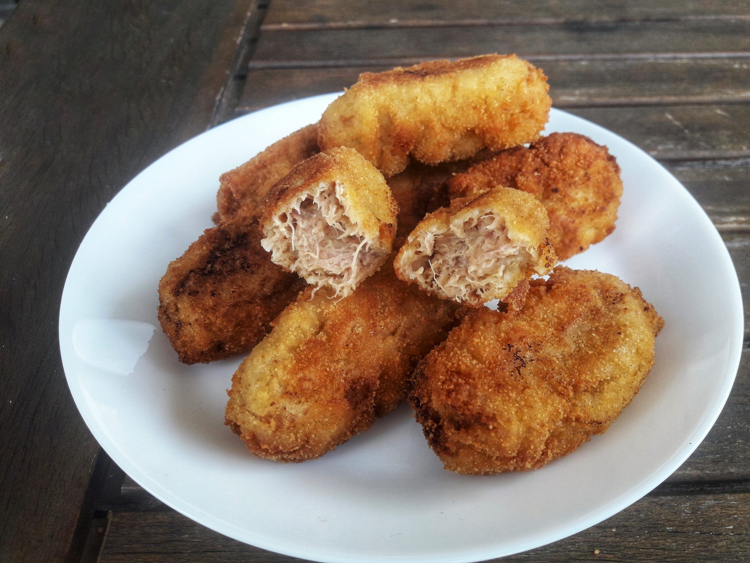 CROQUETAS DE COCIDO con jamón 51 en cocinas