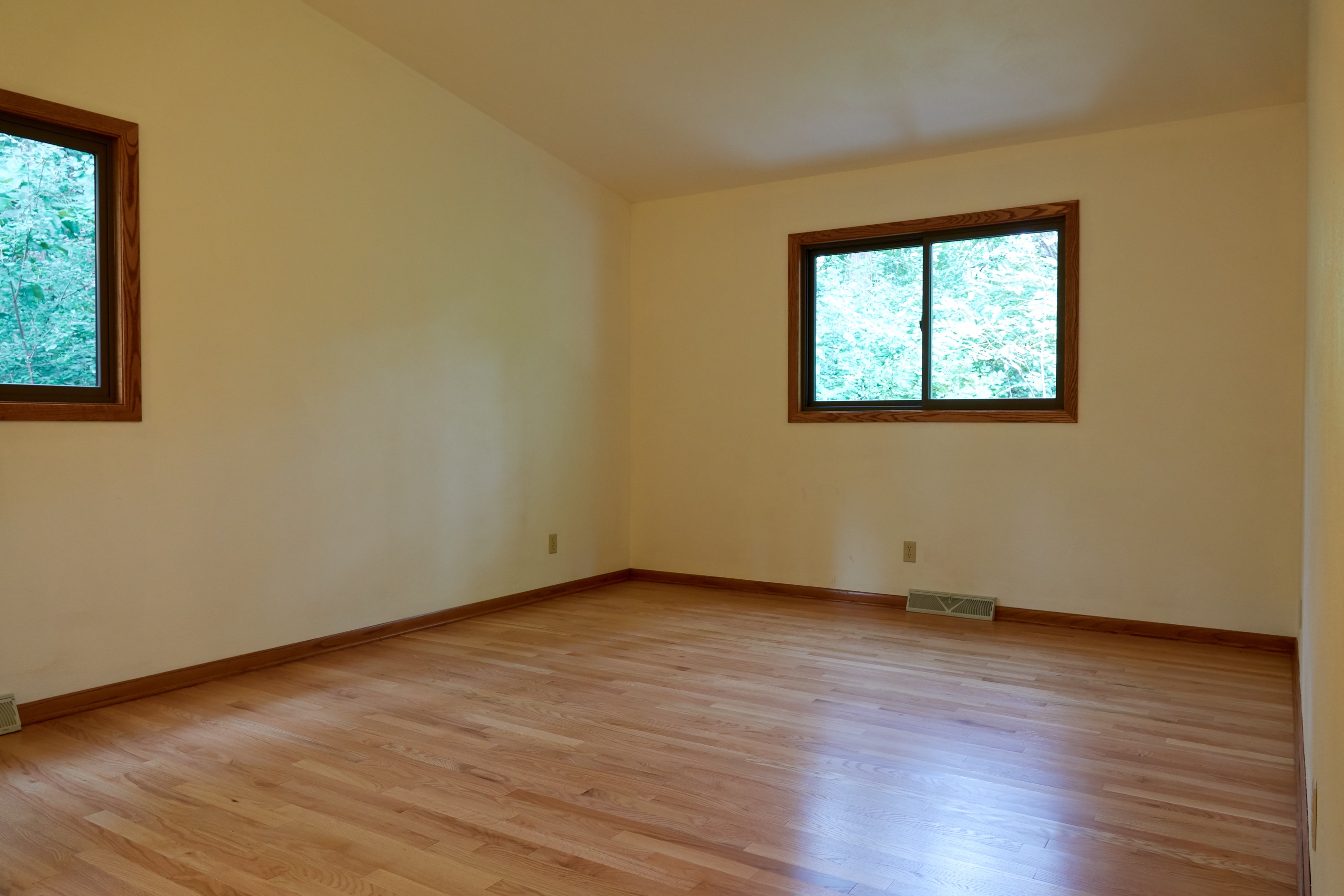 Home for Sale 5711 River Road, Waunakee, WI 53597