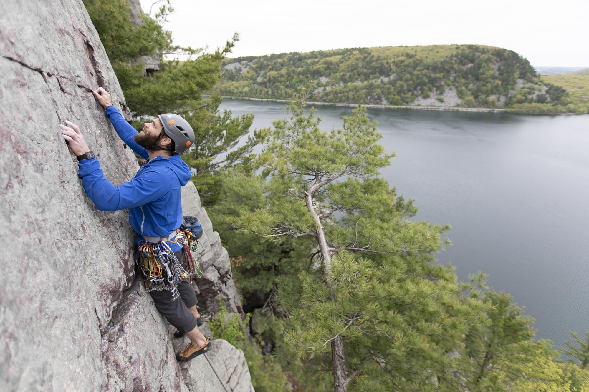 Rock Climbing Devil’s Lake The Midwest’s Best Backyard Crag