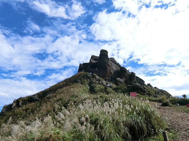 爬山｜基隆茶壺山，山海一色的絕美風景