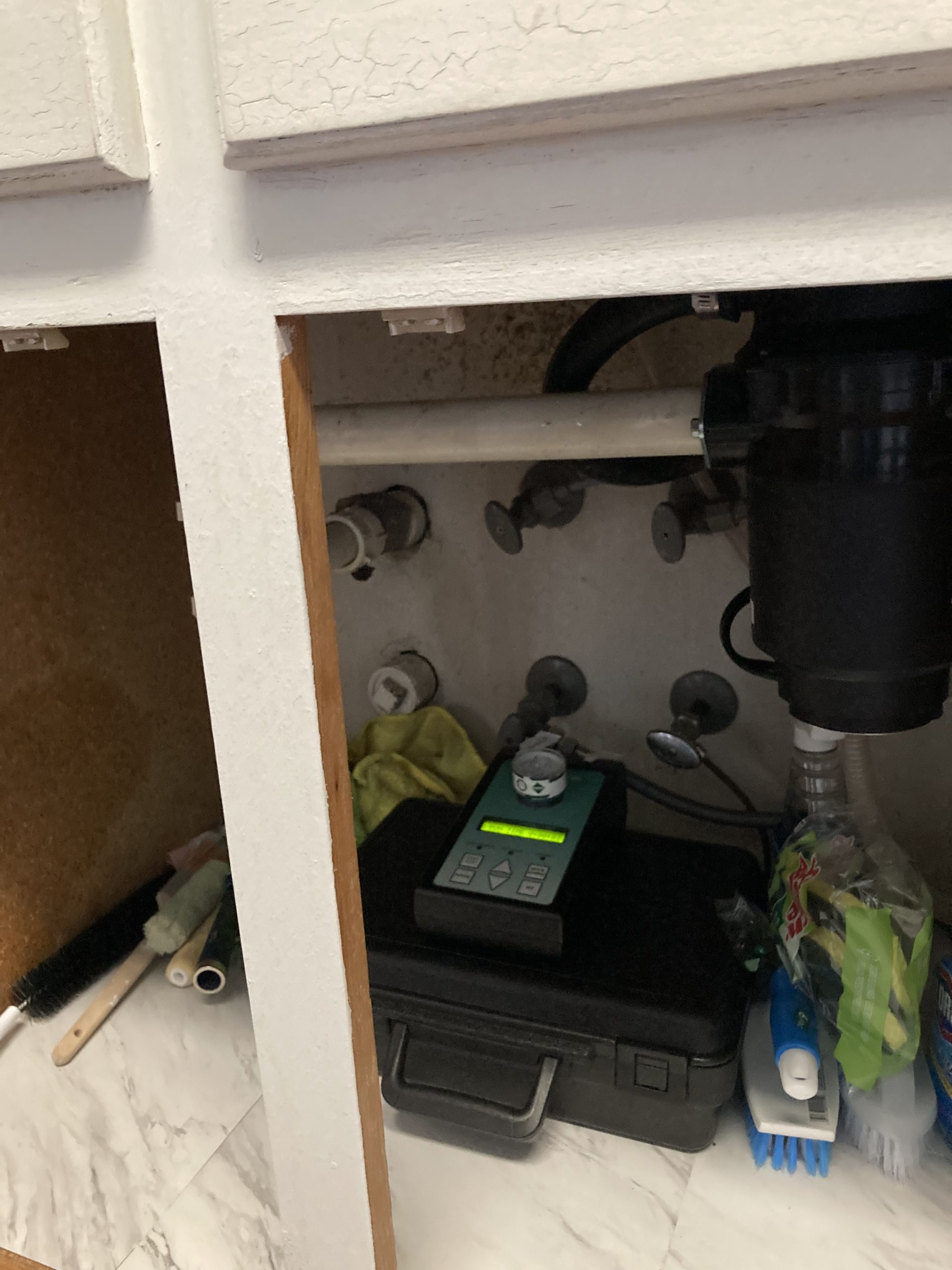 Does an air quality test detect mold? 5 Microns Inc